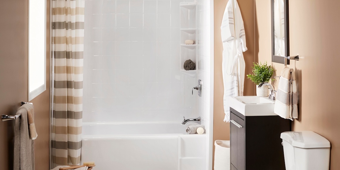 Modern bathroom tub